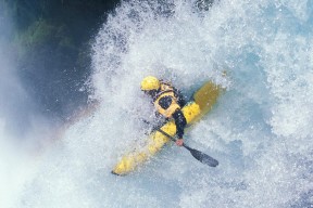 世界杯：医务部门为重症患者开通“看球直播许可” 给予精神支持